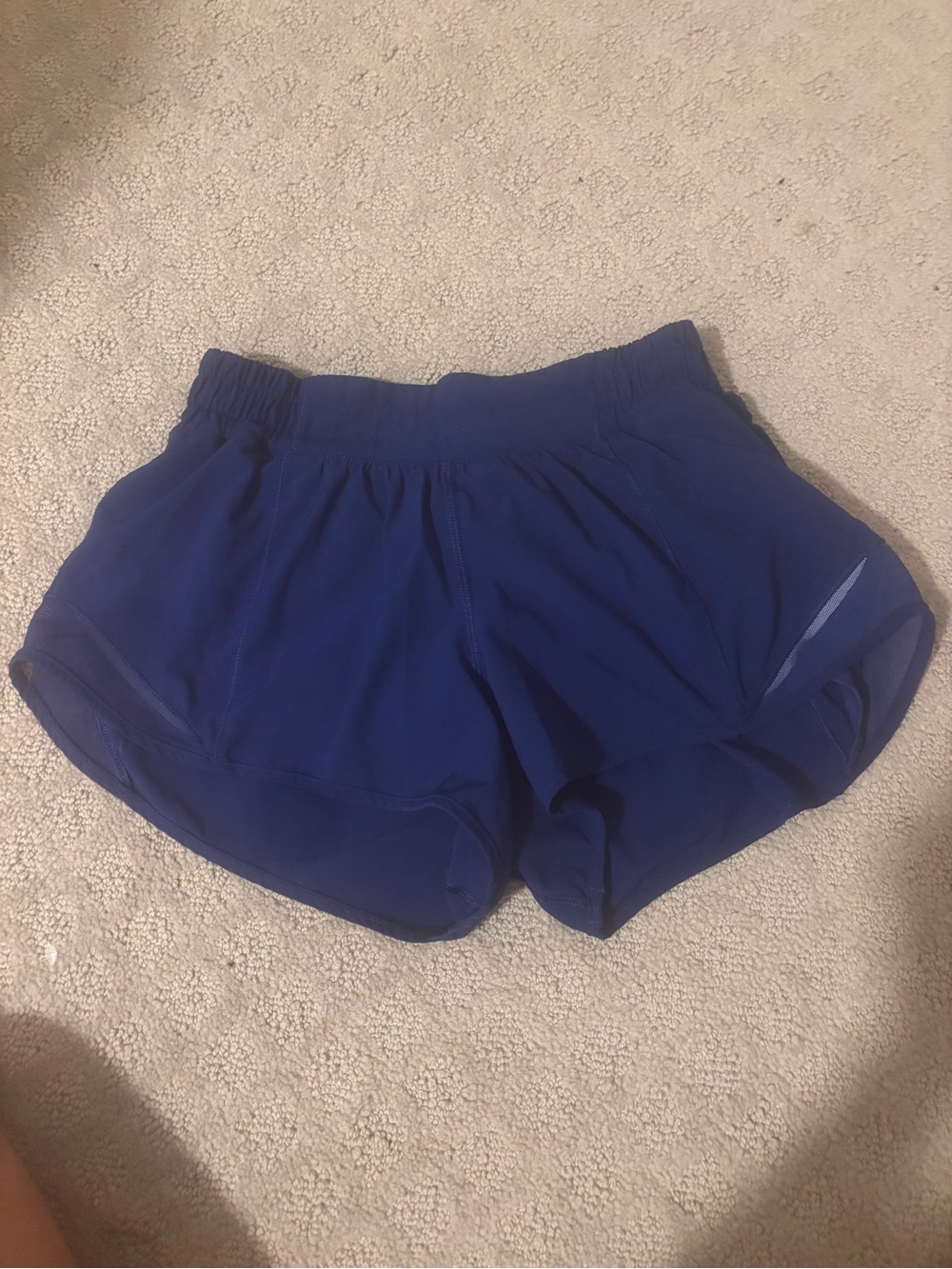 lululemon athletica blue hotty hot shorts